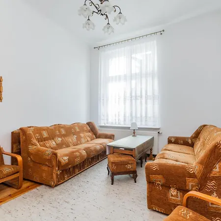 Apartman Sopocki Kredensik By Grand